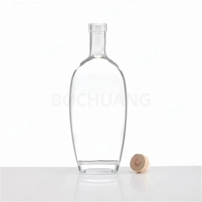 750 ml korgiga klaasist alkoholipudel